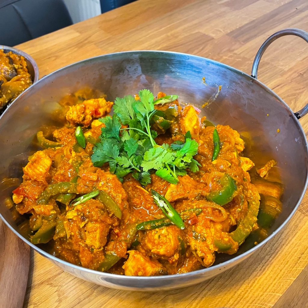 Tandoori Garlic Chicken Curry